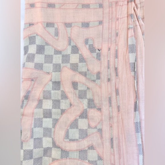 247 Louis Vuitton Damier Azure, 100% Cotton Wrap/Scarf - Picture 4 of 5